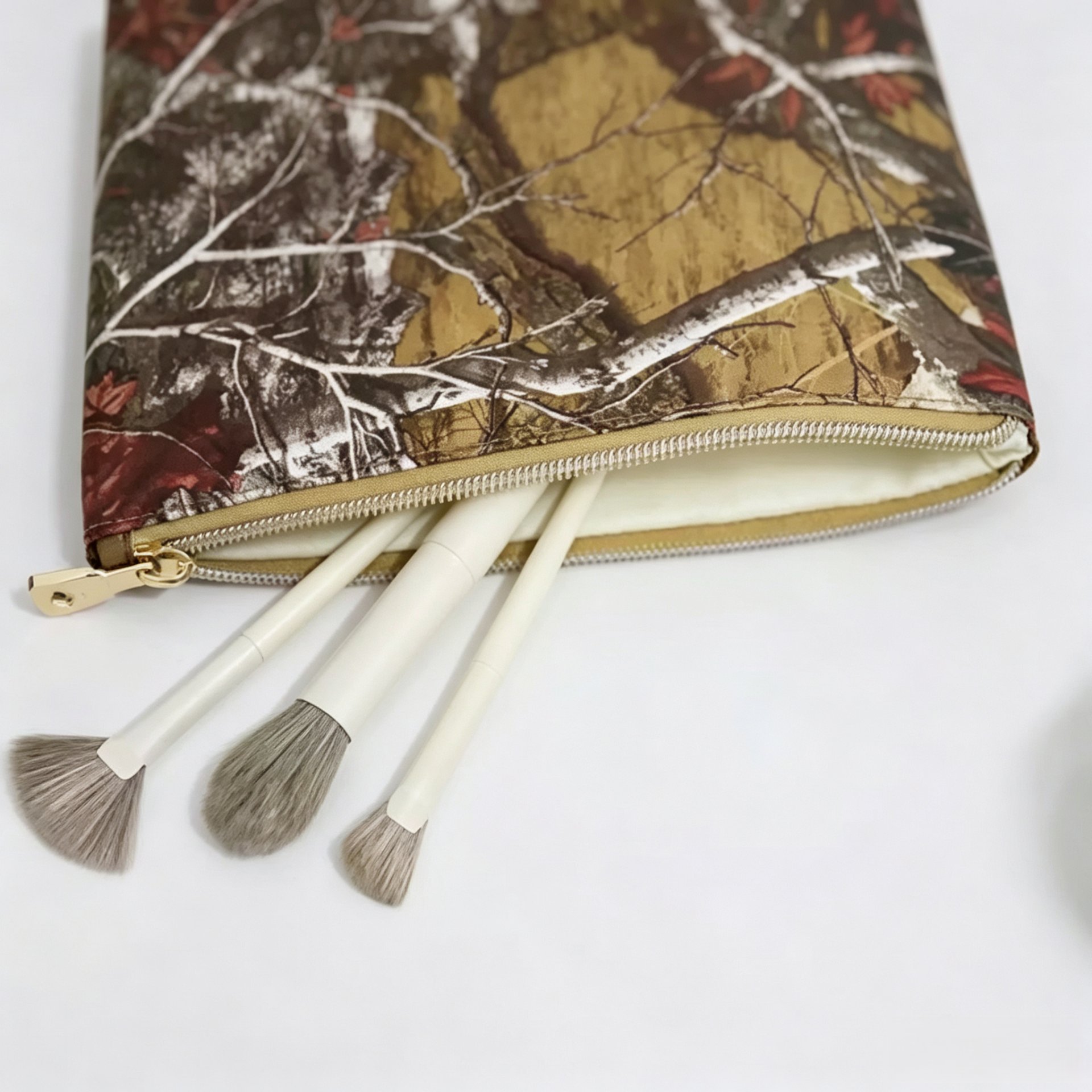 Autumn Maple Leaf Print Cosmetic Bag 3