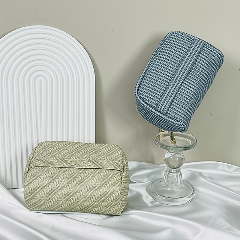 Lightweight Travel Toiletry Bags for Daily Essentials