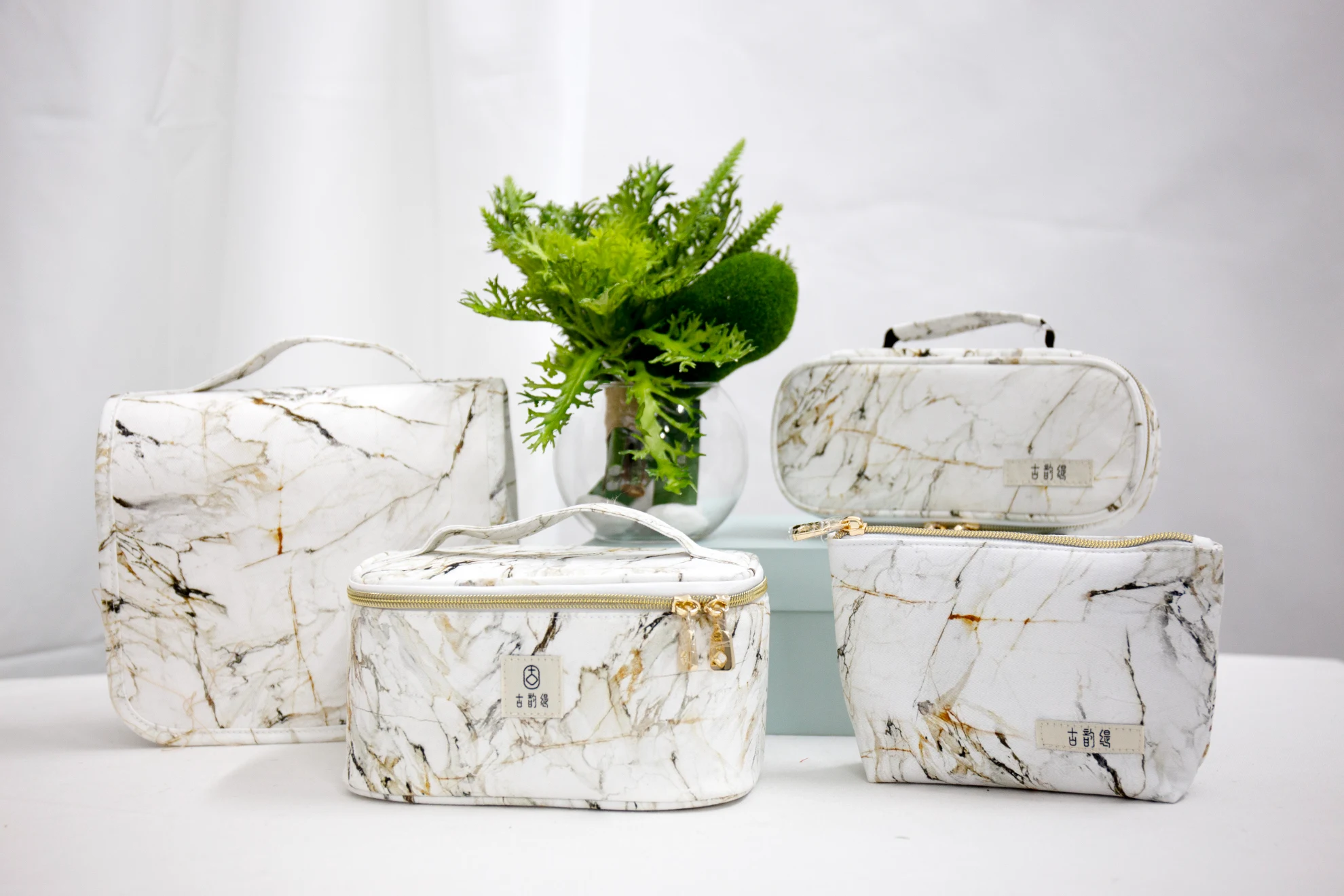 Lightweight Travel Toiletry Bags for Daily Essentials 4