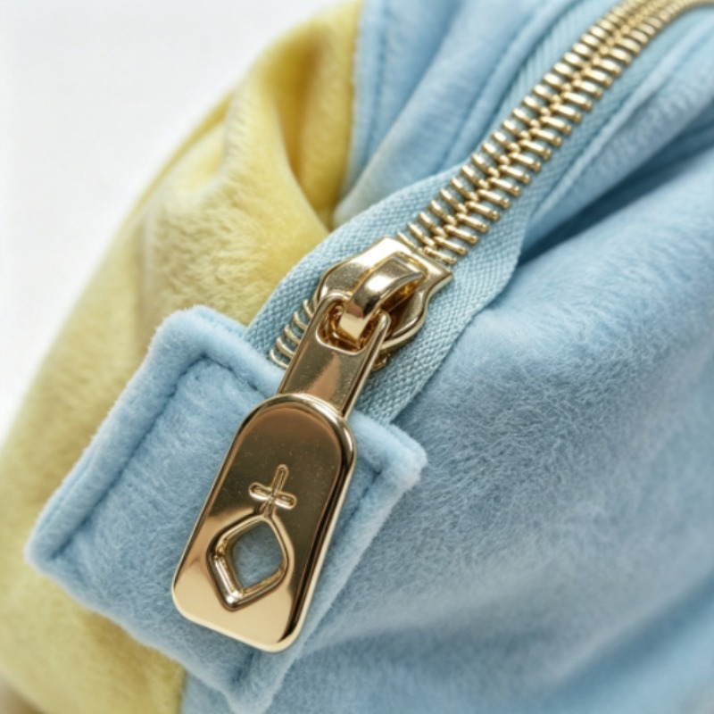 Low MOQ Cosmetic Bags – Fast Sampling 4